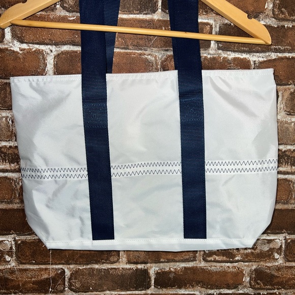 Sailor Bags - Picture 7 of 8